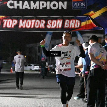 Runner Photo 7686227