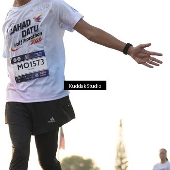Runner Photo 7686235