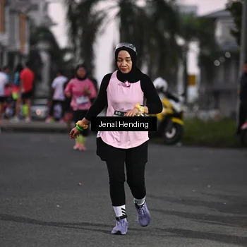 Runner Photo 7686245