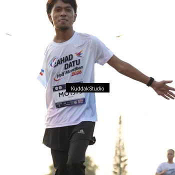 Runner Photo 7686246