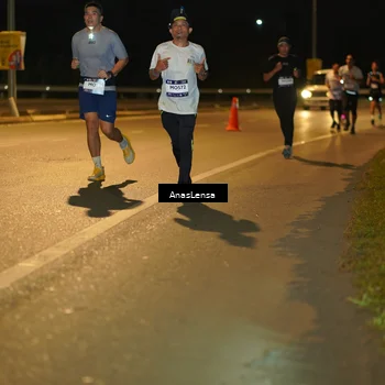 Runner Photo 7686274