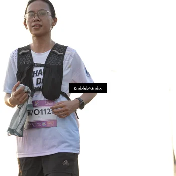 Runner Photo 7686275