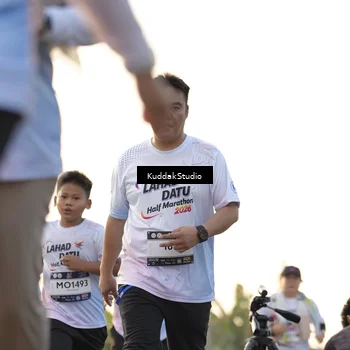 Runner Photo 7686300