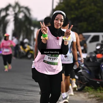 Runner Photo 7686310