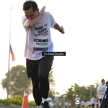 Runner Photo 7686324