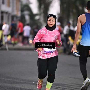 Runner Photo 7686336