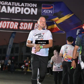 Runner Photo 7686351