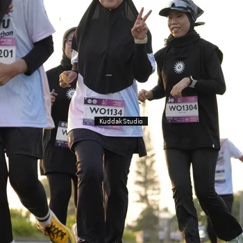 Runner Photo 7686361