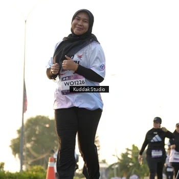 Runner Photo 7686376