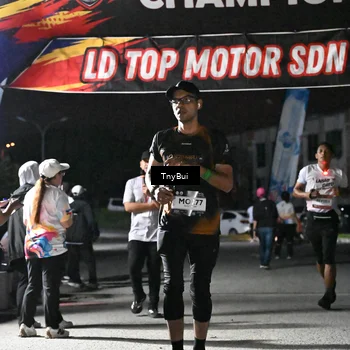 Runner Photo 7686377