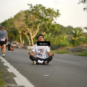 Runner Photo 7686387