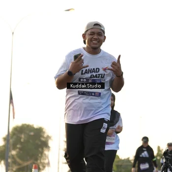Runner Photo 7686388