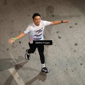 Runner Photo 7686390