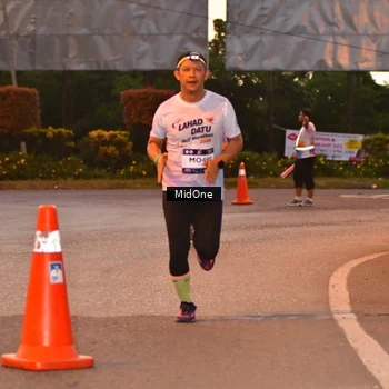 Runner Photo 7686391