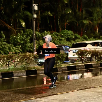 Runner Photo 7686405