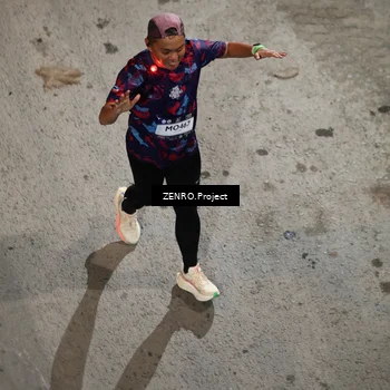Runner Photo 7686426