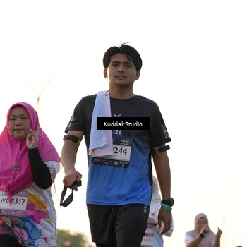 Runner Photo 7686439