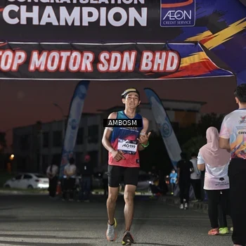 Runner Photo 7686467