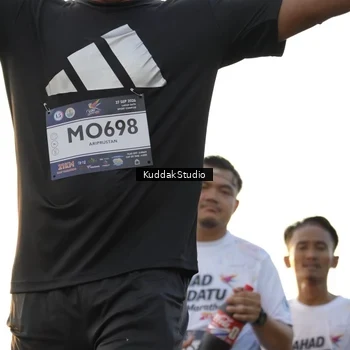 Runner Photo 7686472