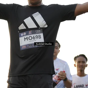 Runner Photo 7686480