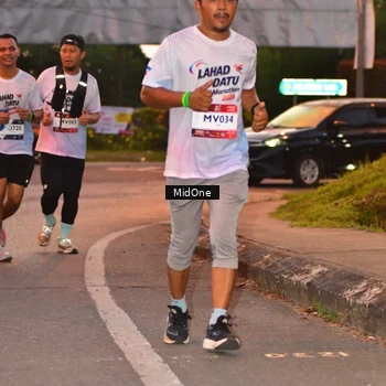 Runner Photo 7686507