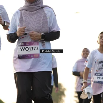 Runner Photo 7686510