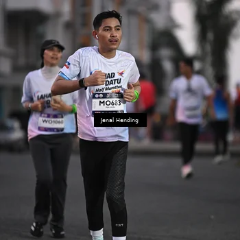Runner Photo 7686521