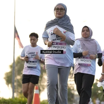 Runner Photo 7686530