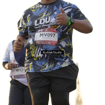 Runner Photo 7686531