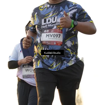 Runner Photo 7686538