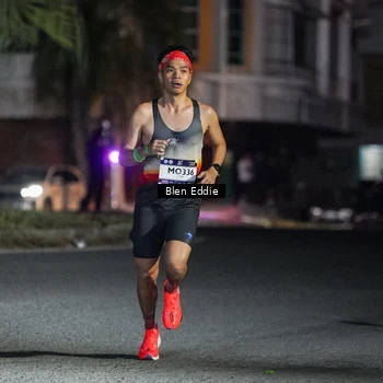 Runner Photo 7686546