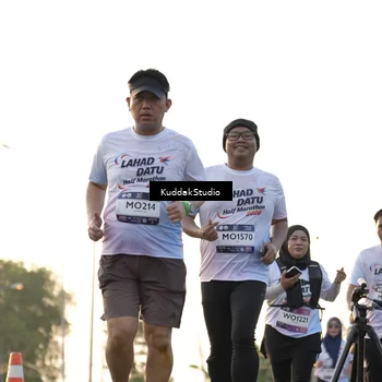 Runner Photo 7686550