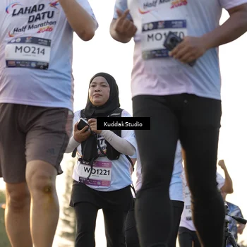 Runner Photo 7686558