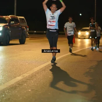 Runner Photo 7686566