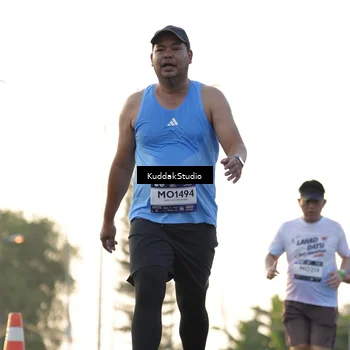 Runner Photo 7686568