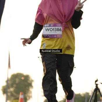 Runner Photo 7686576