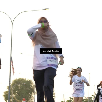 Runner Photo 7686637