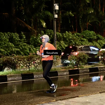 Runner Photo 7686642