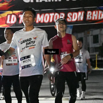 Runner Photo 7686652