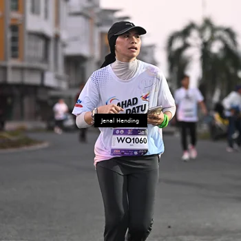 Runner Photo 7686677
