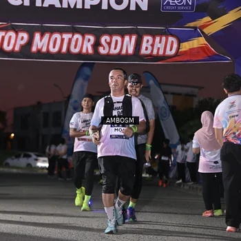 Runner Photo 7686696
