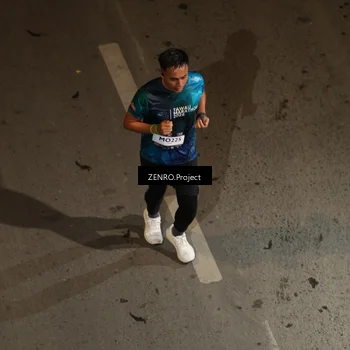 Runner Photo 7686700