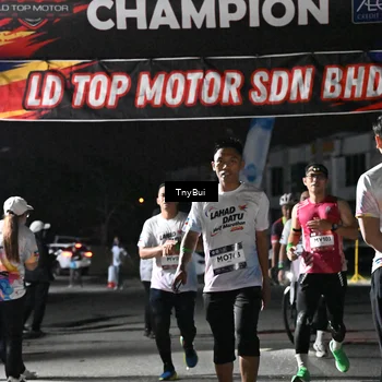 Runner Photo 7686707
