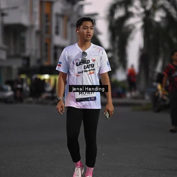 Runner Photo 7686729