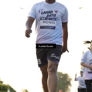Runner Photo 7686733