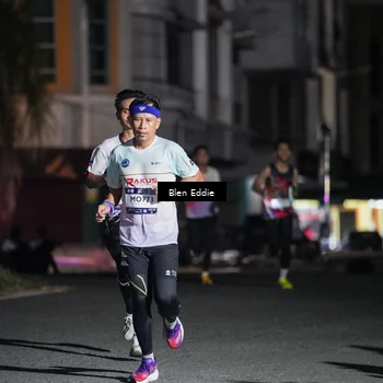 Runner Photo 7686738