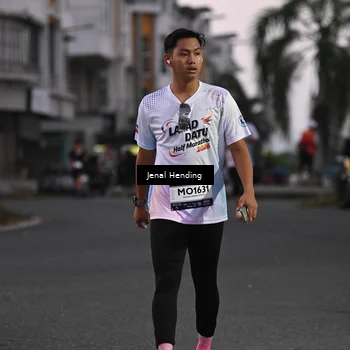 Runner Photo 7686742