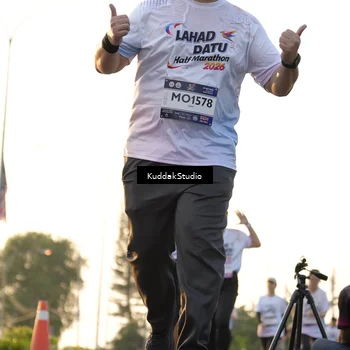 Runner Photo 7686745