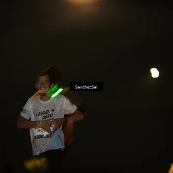 Runner Photo 7686750