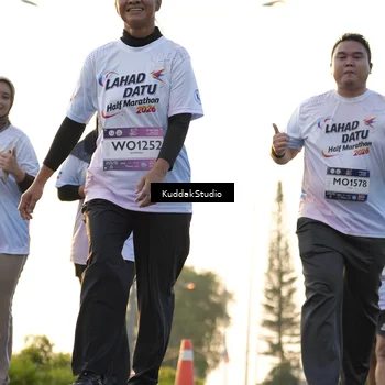 Runner Photo 7686756